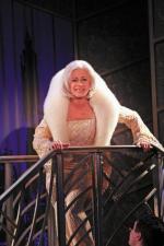 Louise Pitre in MAME 2013